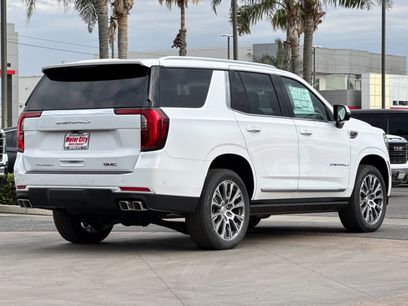 New 2026 GMC Yukon Denali w/ Sun & Power Step Package