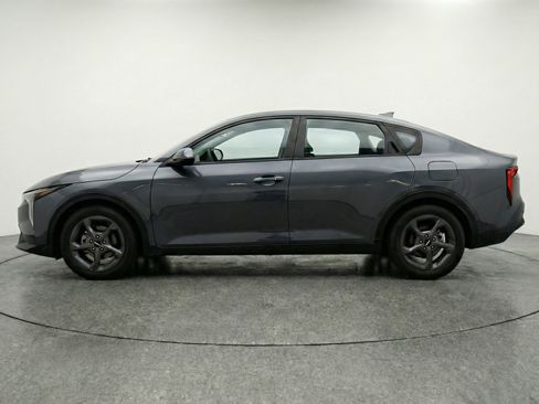 Used 2025 Kia K4 LXS image 5