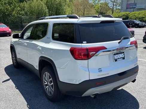 Used 2018 GMC Acadia SLE w/ Driver Alert Package I AWD/4WD image 2