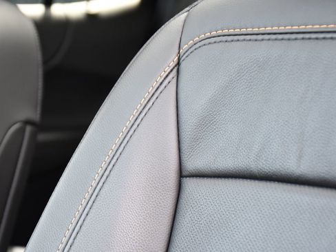 Used 2018 Chevrolet Equinox Premier AWD/4WD image 14