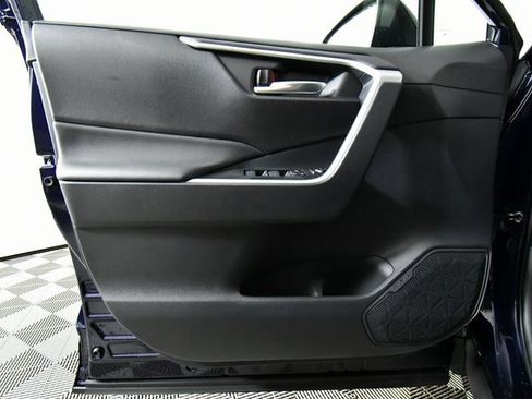 New 2025 Toyota RAV4 XLE image 21