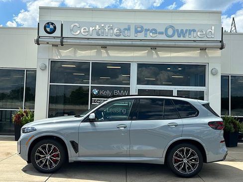 Used 2026 BMW X5 xDrive40i w/ M Sport Package AWD/4WD image 6