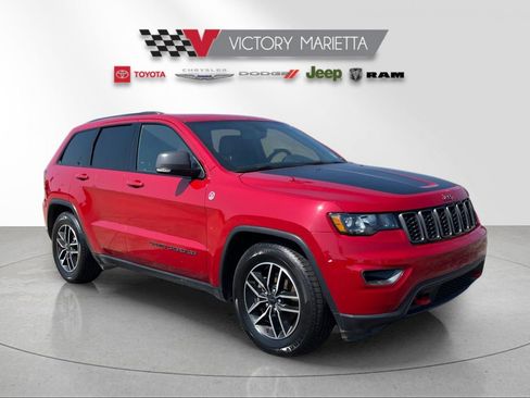 Used 2020 Jeep Grand Cherokee Trailhawk w/ Trailhawk Luxury Group AWD/4WD image 7