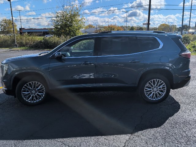 Used 2026 GMC Acadia Denali w/ Super Cruise Package AWD/4WD image 2