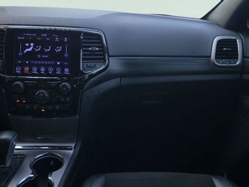 Used 2016 Jeep Grand Cherokee Laredo w/ Quick Order Package 23E RWD image 21