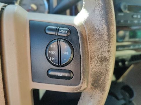 Used 2008 Ford F250 Lariat image 17