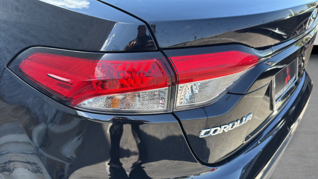 Used 2024 Toyota Corolla LE FWD image 34