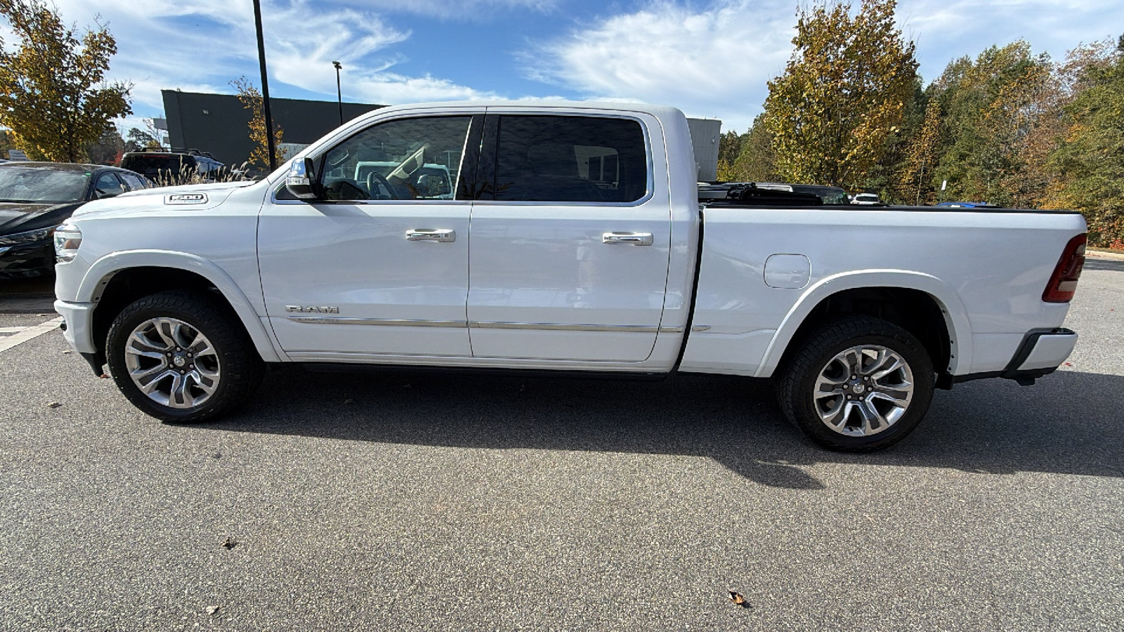 Used 2021 RAM 1500 Limited AWD/4WD image 11