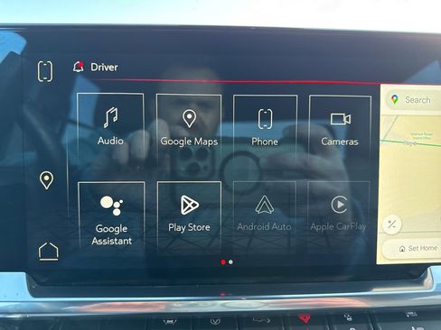 Used 2025 GMC Sierra 1500 SLT image 11