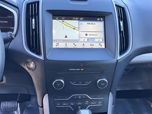 Used 2018 Ford Edge SEL w/ Equipment Group 201A image 24