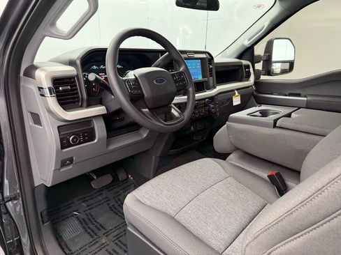 New 2026 Ford F350 XLT w/ Tremor Off-Road Package image 42