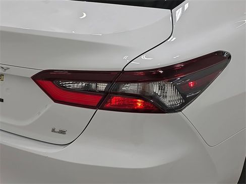 Certified 2024 Toyota Camry LE image 30