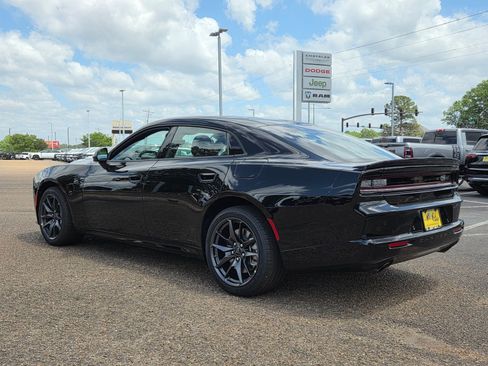 New 2026 Dodge Charger Scat Pack w/ Blacktop Package AWD/4WD image 6