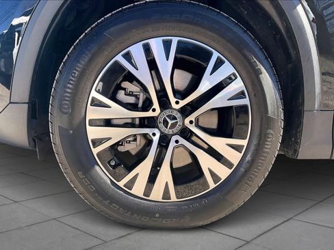 Used 2025 Mercedes-Benz GLA 250 image 11