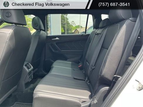 Used 2023 Volkswagen Tiguan SE R-Line FWD image 26