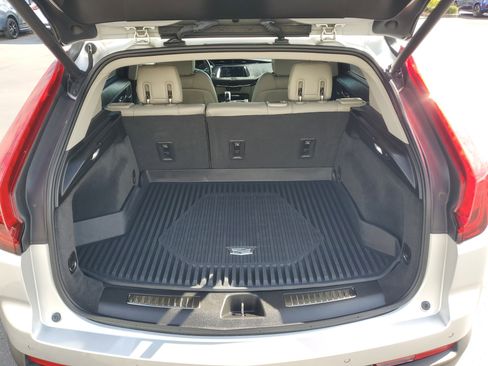 Used 2019 Cadillac XT4 Premium Luxury w/ Driver Awareness Package image 8