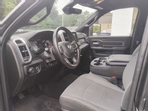 Certified 2024 RAM 2500 Big Horn AWD/4WD image 9