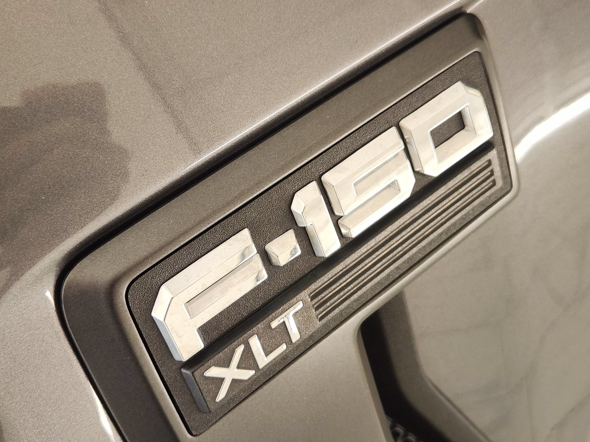 Used 2022 Ford F150 XLT w/ Equipment Group 302A High AWD/4WD image 11
