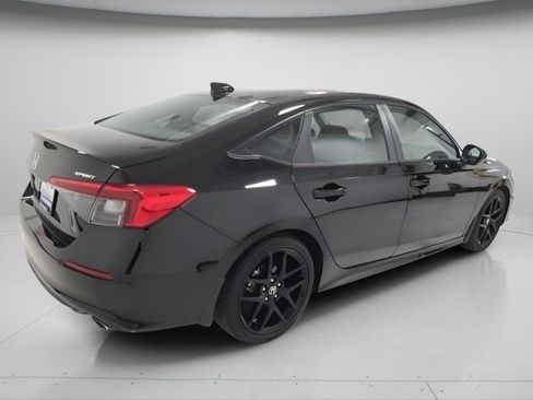 Used 2024 Honda Civic Sport image 11