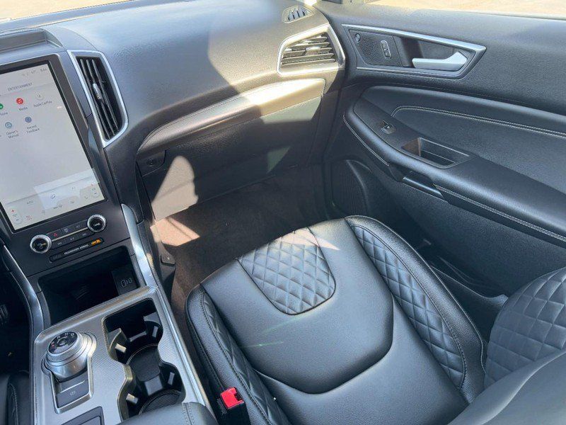 Used 2024 Ford Edge Titanium AWD/4WD image 15