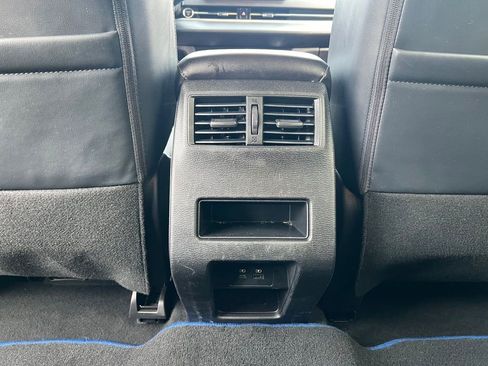 Used 2024 Mitsubishi Outlander SE image 19