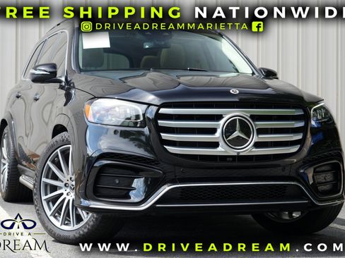 Used 2024 Mercedes-Benz GLS 580 4MATIC image 2