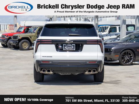 Used 2026 Chevrolet Traverse LT w/ Midnight/Sport Edition image 6