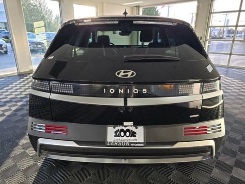 New 2026 Hyundai Ioniq 5 SEL image 5