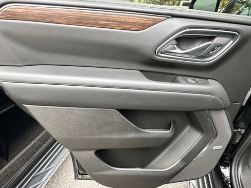 Used 2024 Chevrolet Tahoe High Country w/ Advanced Technology Package image 25