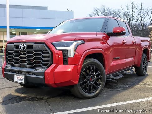 Used 2023 Toyota Tundra SR5 image 2