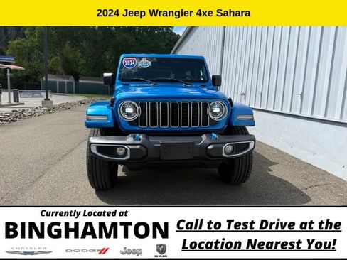 Used 2024 Jeep Wrangler Unlimited Sahara w/ Safety Group AWD/4WD image 3