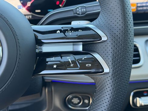 New 2026 Mercedes-Benz GLS 450 4MATIC image 24