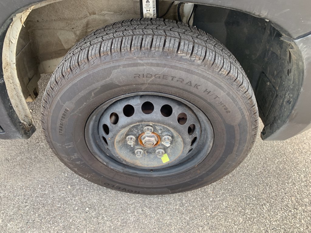 Used 2024 RAM ProMaster 2500 w/ Convenience Group FWD image 12