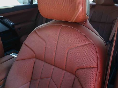 New 2026 BMW 740i xDrive 740i xDrive w/ Premium Package image 24