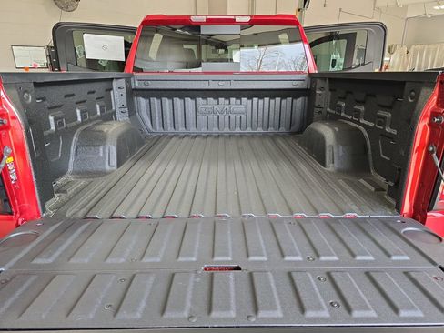 New 2026 GMC Sierra 1500 SLT w/ SLT Premium Package AWD/4WD image 12