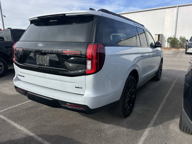 Used 2025 Ford Expedition Max Platinum w/ Stealth Appearance Package AWD/4WD image 6