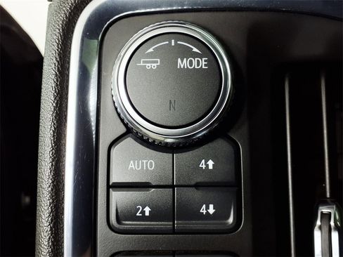 Used 2023 GMC Sierra 2500 AT4 w/ AT4 Premium Plus Package image 14