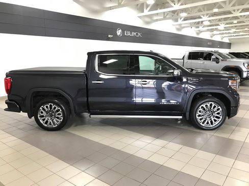 Used 2026 GMC Sierra 1500 Denali Ultimate AWD/4WD image 8