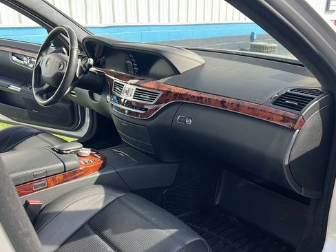 Used 2008 Mercedes-Benz S 63 AMG image 21
