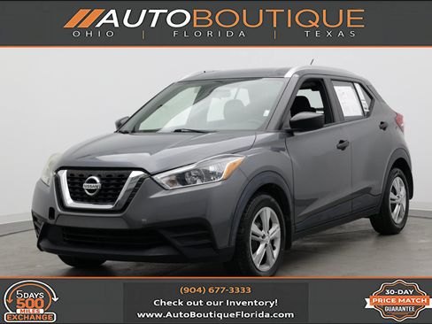 Used 2019 Nissan Kicks S FWD image 1