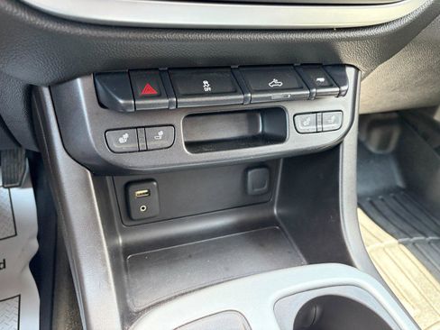 Used 2016 Chevrolet Colorado LT w/ Luxury Package, Chrome AWD/4WD image 15
