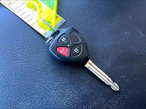 Used 2018 Toyota 4Runner SR5 image 36