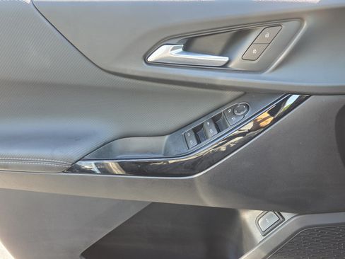 Certified 2026 Chevrolet Equinox LT w/ Convenience Package II FWD image 28