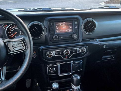 Used 2020 Jeep Gladiator Sport w/ Trailer Tow Package image 6