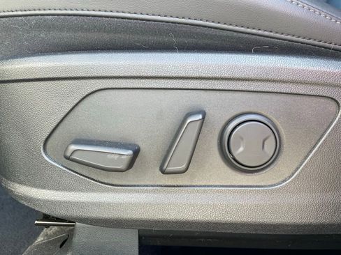 New 2025 Kia Sorento S image 11