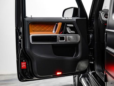 Used 2025 Mercedes-Benz G 63 AMG 4MATIC image 89