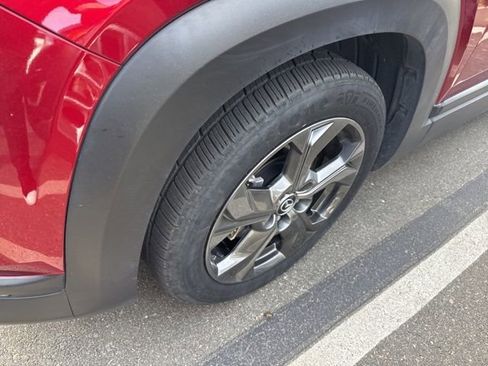 Used 2022 MAZDA MX-30 Electric w/ Premium Plus Pkg image 3