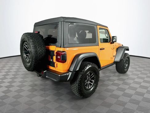 Certified 2025 Jeep Wrangler Sport AWD/4WD image 12