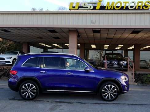 Used 2021 Mercedes-Benz GLB 250 4MATIC w/ Premium Package image 26