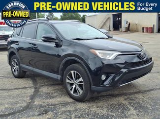 Used 2018 Toyota RAV4 XLE AWD/4WD video 1